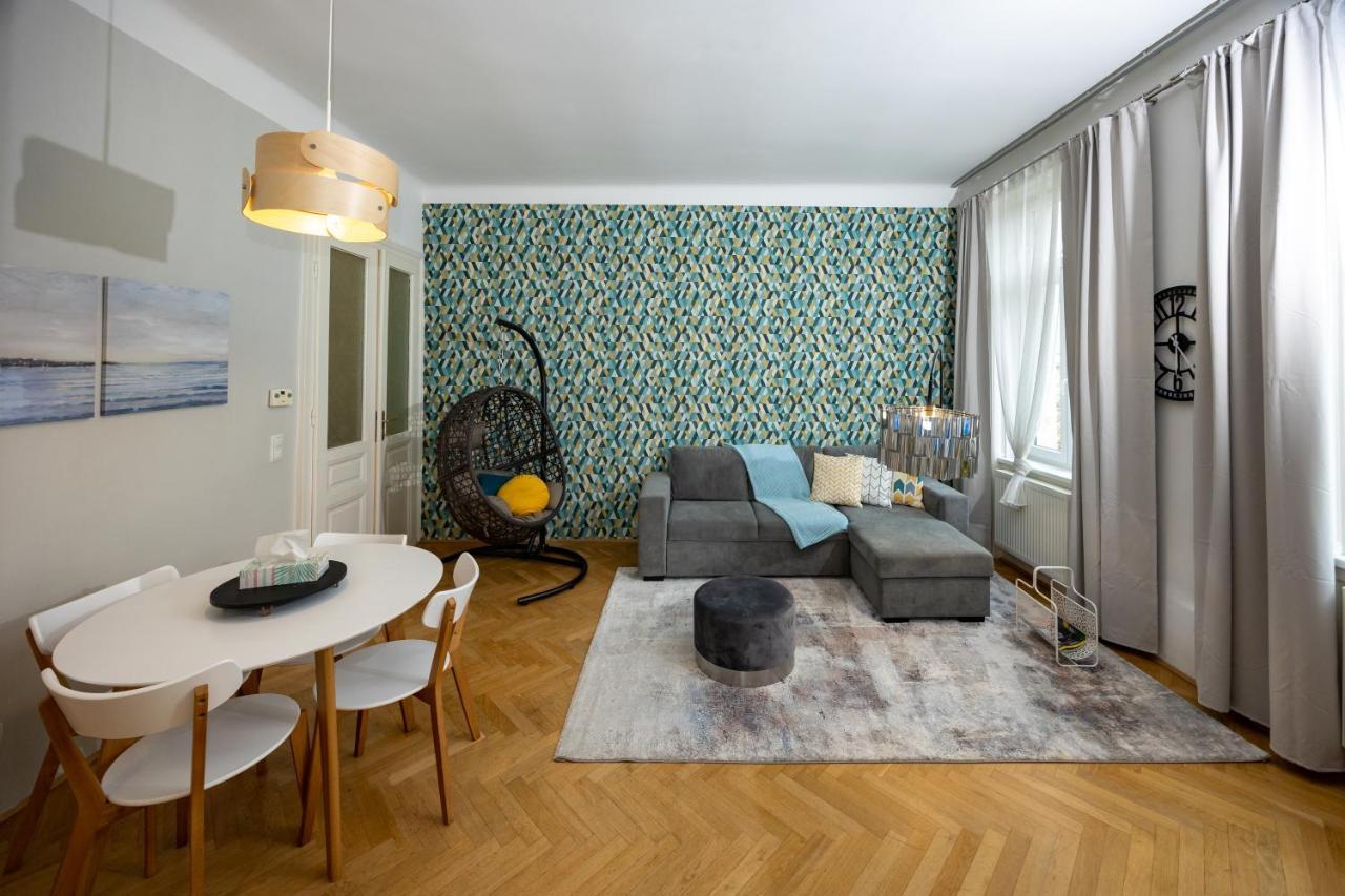 Turquoise Inspired Deluxe Centrally Located Vienna Exterior photo