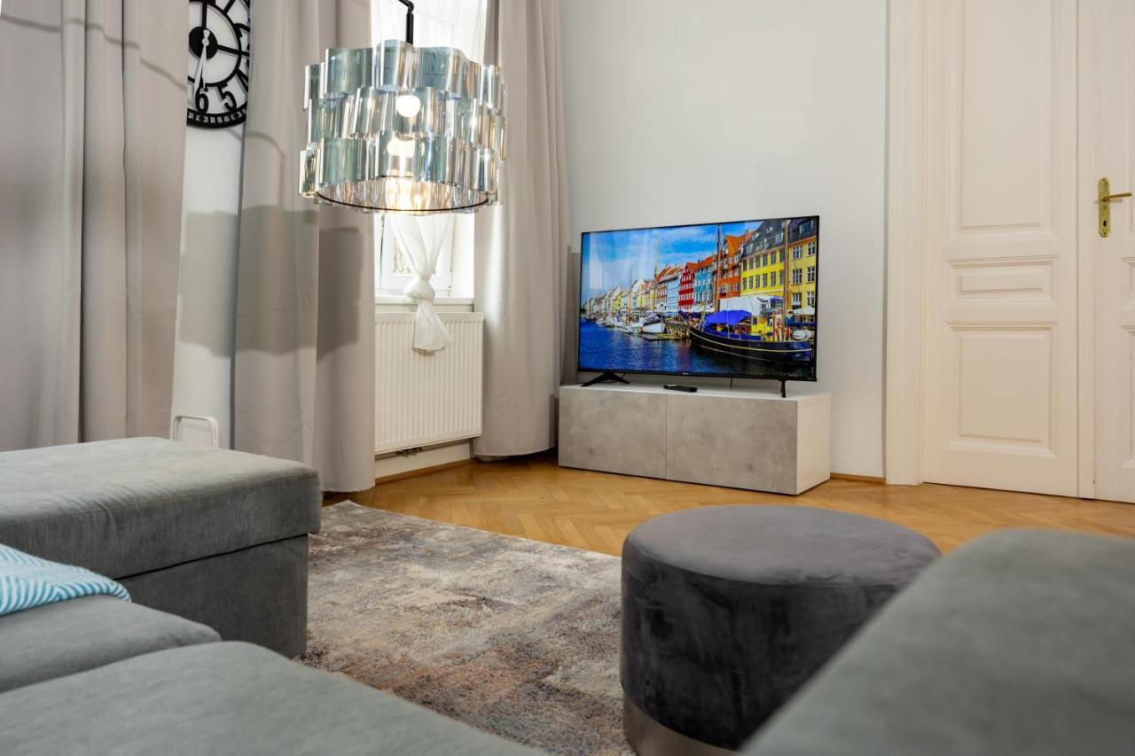 Turquoise Inspired Deluxe Centrally Located Vienna Exterior photo