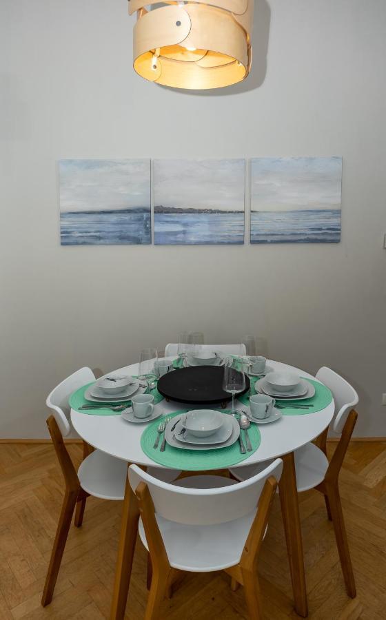 Turquoise Inspired Deluxe Centrally Located Vienna Exterior photo